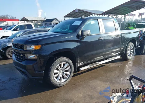 2019 Chevrolet Silverado 1500 Custom z USA, uszkodzony, nr VIN 3GCUYBEF6KG289743